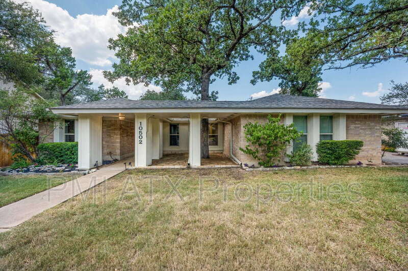 Austin House: 10502 Spicewood Pkwy