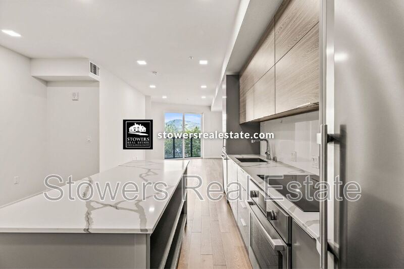 Walnut Creek Condo: 1605 Riviera Ave