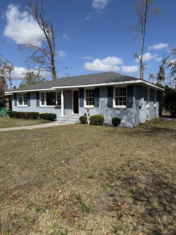 Valdosta House: 2209 Jerry Jones Dr.