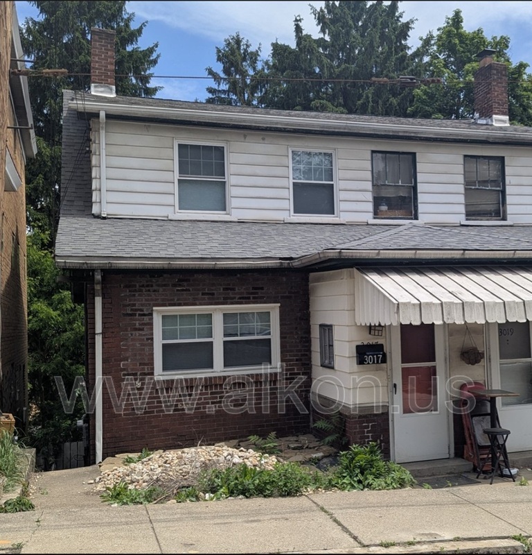 Pittsburgh Condo: 3017 Glendale Ave