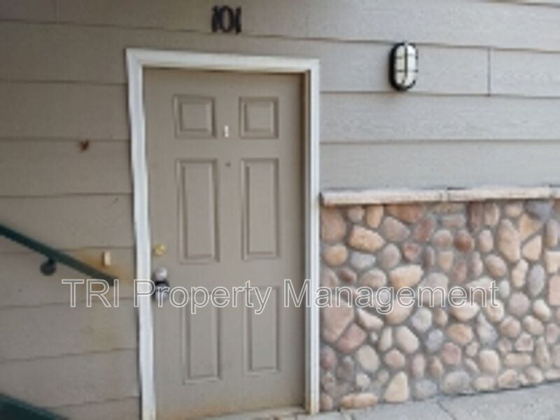 Fort Collins House: 2226 West Elizabeth Street