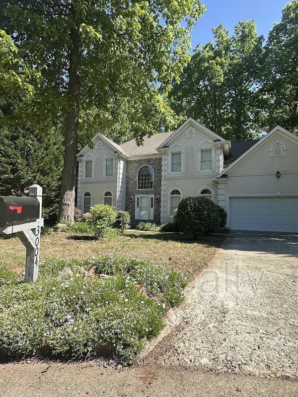 Jamestown House: 3004 Honor Court