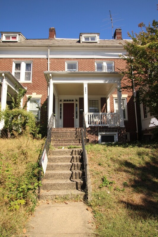 Baltimore House: 336 E University Pkwy