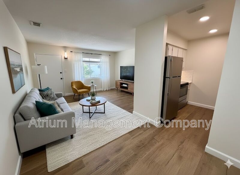 Orlando House: 615 Lakeview St