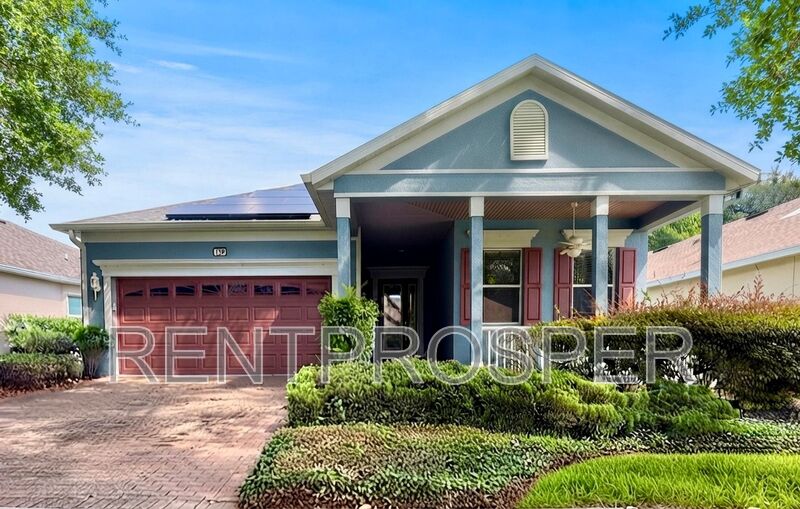 Groveland House: 129 Crepe Myrtle Dr