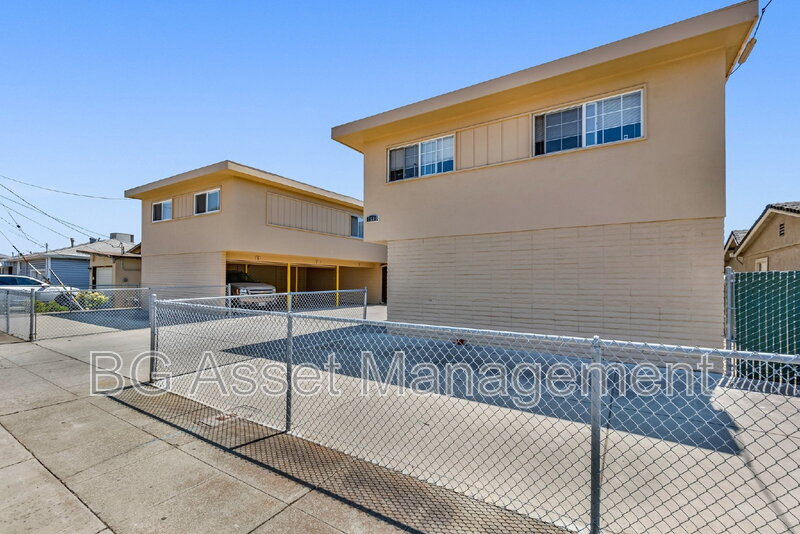 San Pablo Condo: 1610 Sanford Avenue