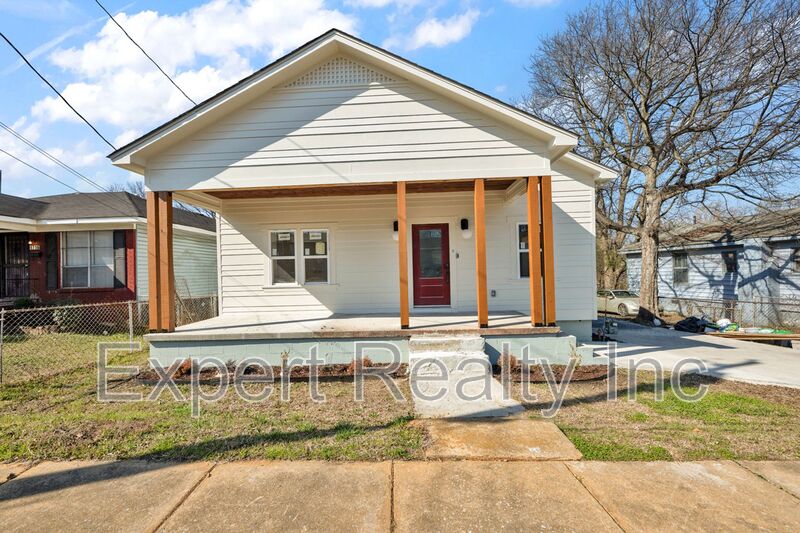 Birmingham House: 1720 34th Pl N