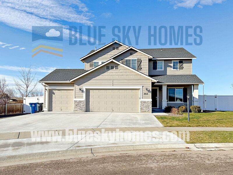 Middleton House: 853 Harpy Ave