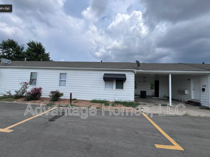 Belton Condo: 1015 N Scott Avenue #109