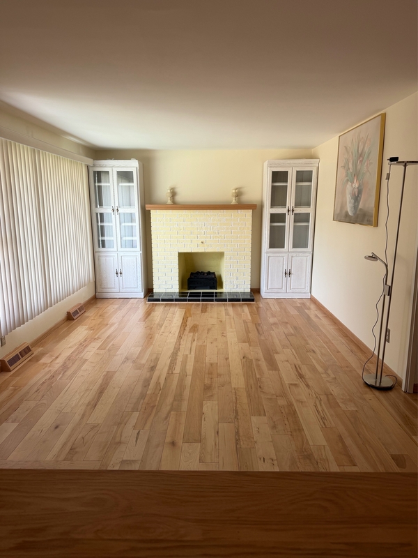 Oshkosh House: 1203 Oak Street