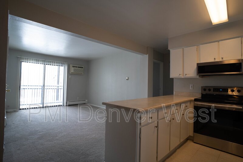 Denver Condo: 5995 W Hampden Ave