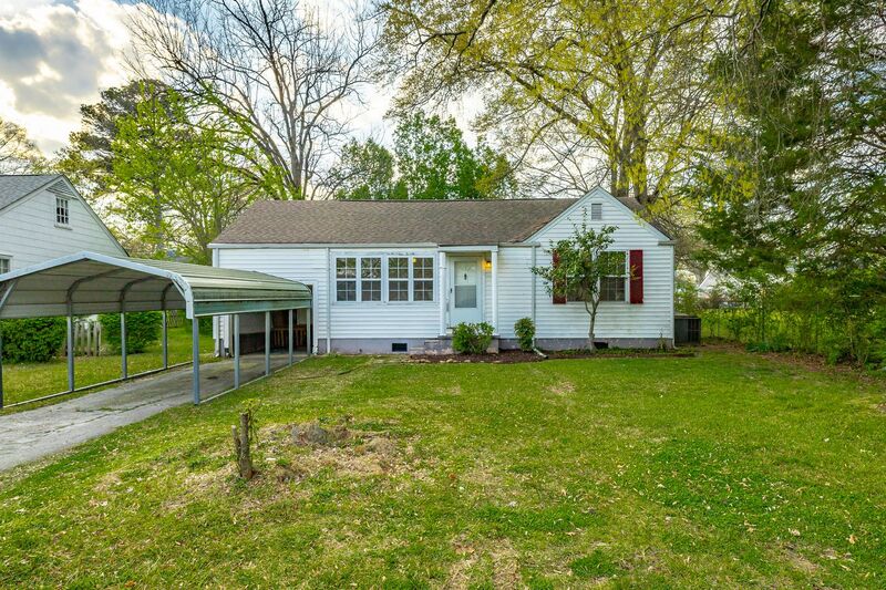 Chattanooga House: 25 Hunt Avenue