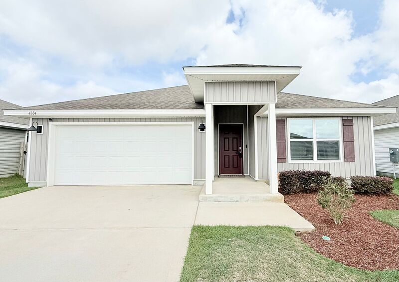 Pace House: 4384 Winged Elm Court