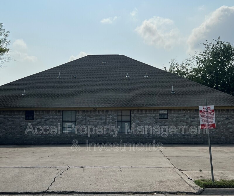 McAllen House: 2805 N 31st