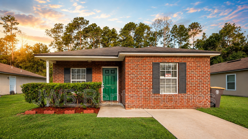 Jacksonville House: 4372 Melissa Ct W