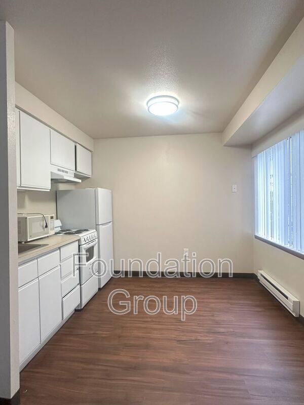 Seattle House: 400 10th Ave