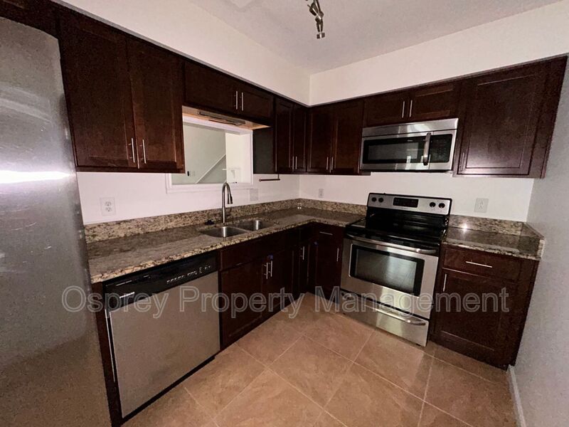 Welcome to 3225 Rosegate Court 