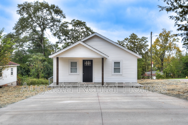 Augusta House: 2753 Hazel Street