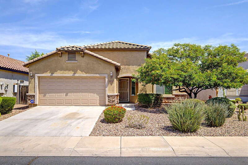 Peoria House: 10772 West Yearling Road