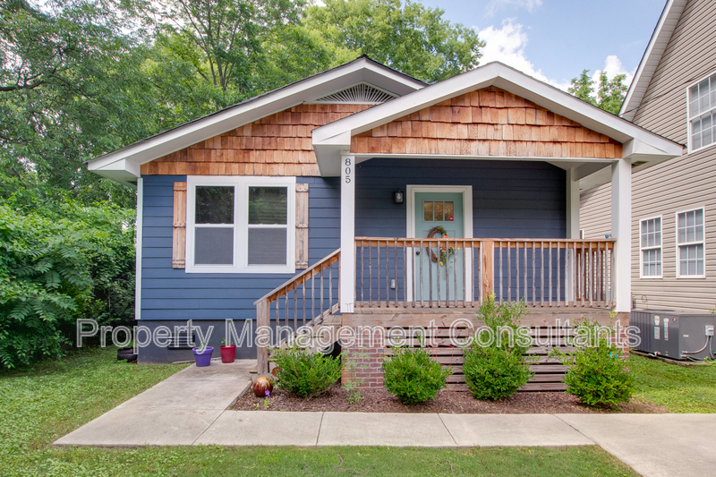 Huntsville House: 805 Rison Avenue Northeast