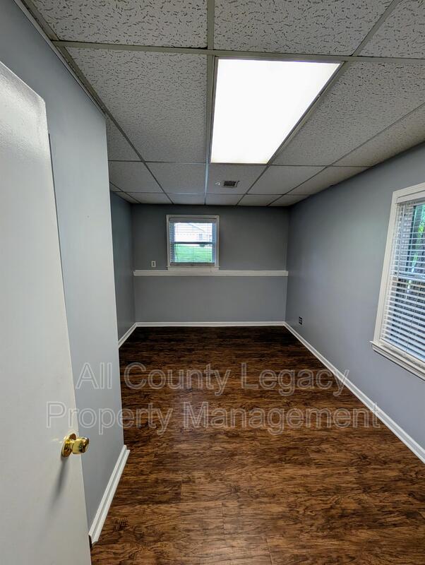 Main Rental Photo 13