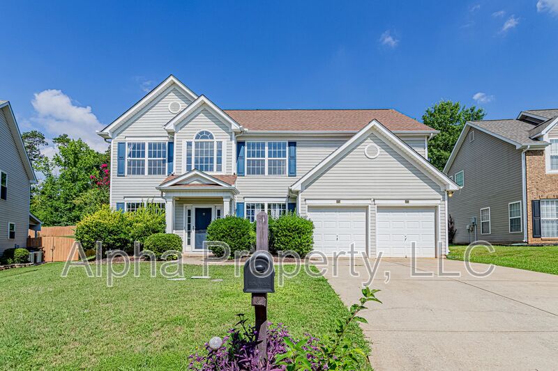 Greenville House: 504 Collingsworth Ln