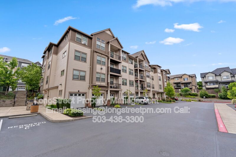 Beaverton Condo: 17137 SW Appledale Rd