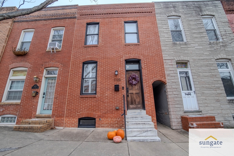 Baltimore Townhome: 1125 S Clinton St