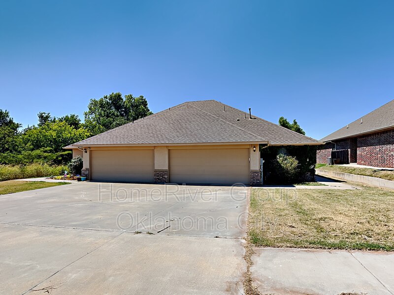 Request a Viewing for 11301 Coachmans Rd Tenant Turner