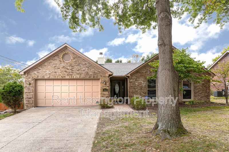 Lexington House: 4661 Saron Drive