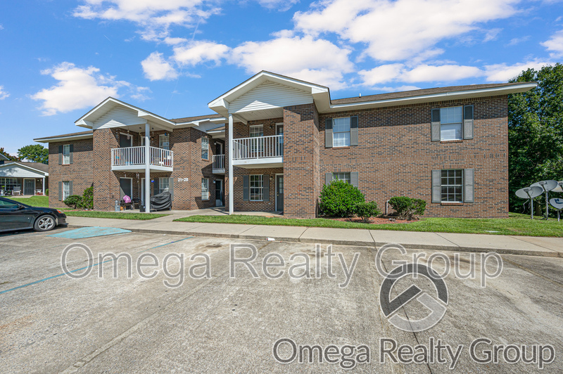 Columbiana Condo: 100 Egg And Butter Rd