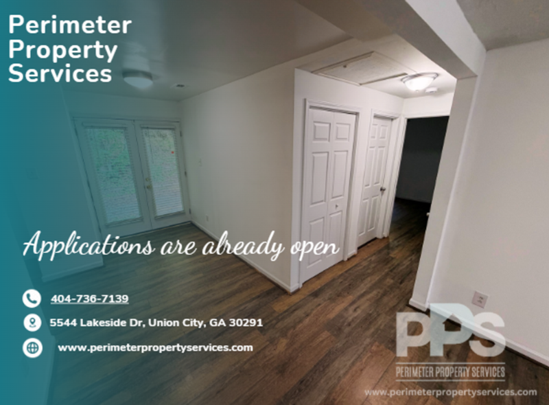 Union City House: 5544 Lakeside Dr