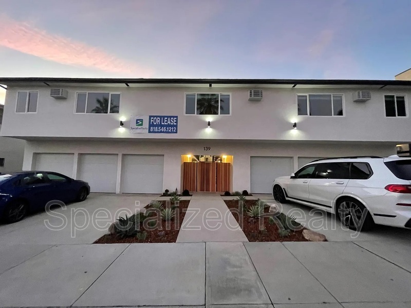 Glendale Condo: 139 N Belmont Street