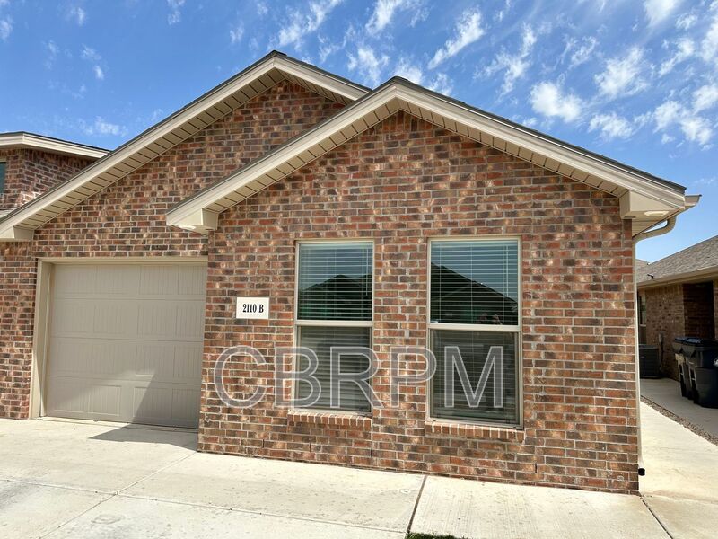 Lubbock House: 2110 N. Avenue J