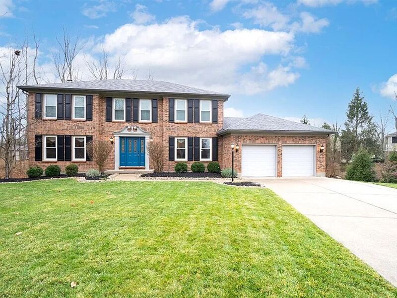 Cincinnati House: 1851 Foxhollow Dr.