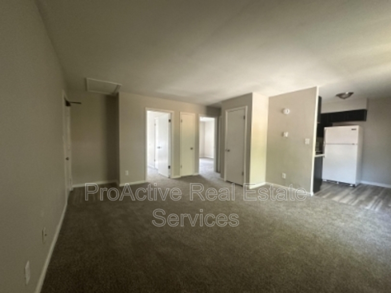 Norfolk Condo: 1436 Picadilly Street - E