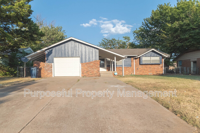 Oklahoma City House: 10304 North University Avenue