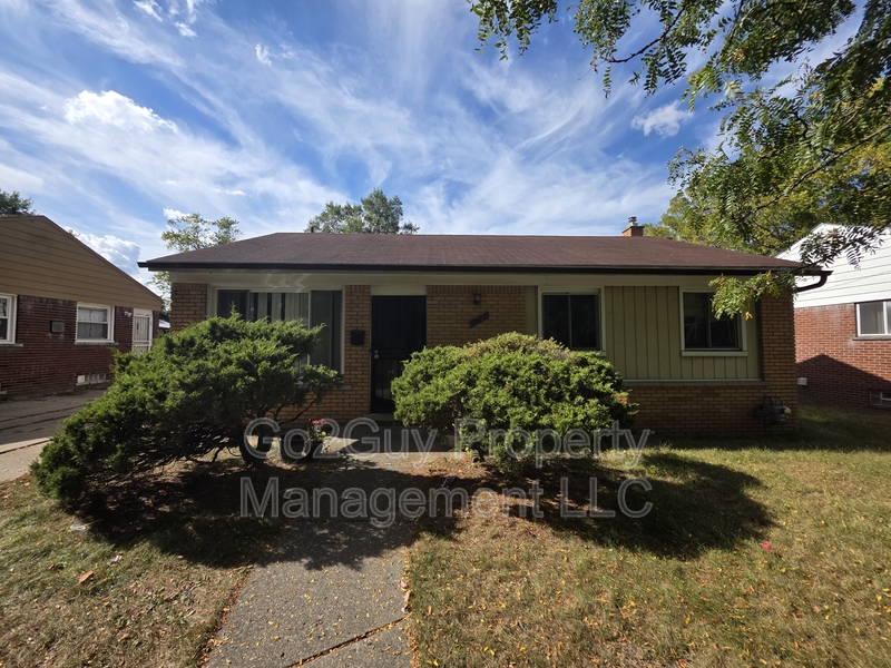 Detroit House: 12949 Bramell