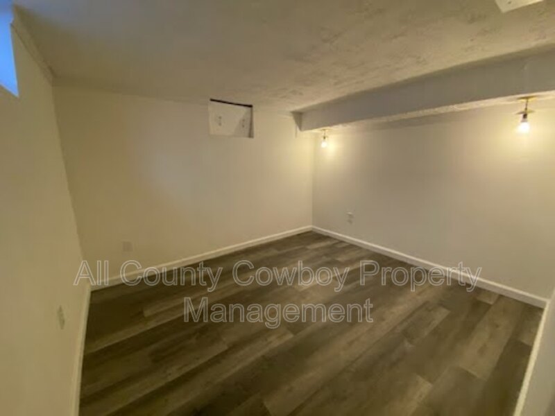 Main Rental Photo 9