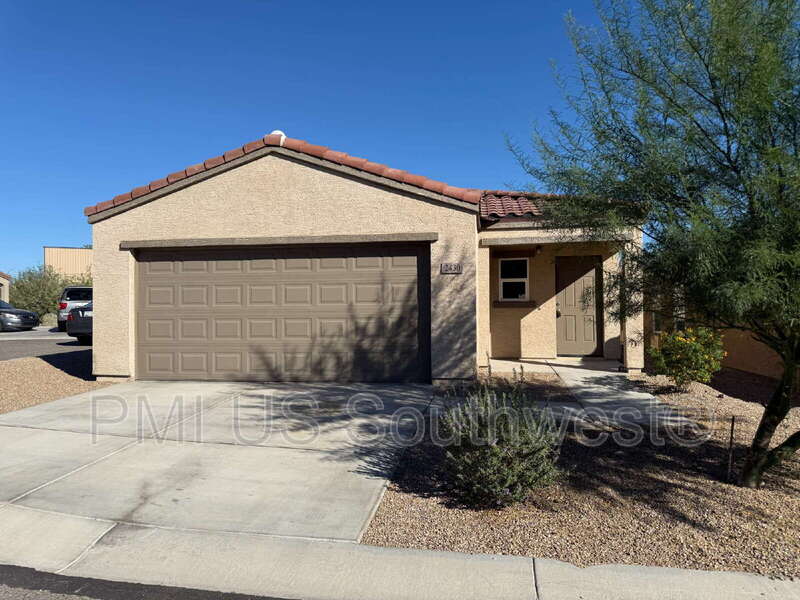 Bullhead City House: 2430 River Valley Cir