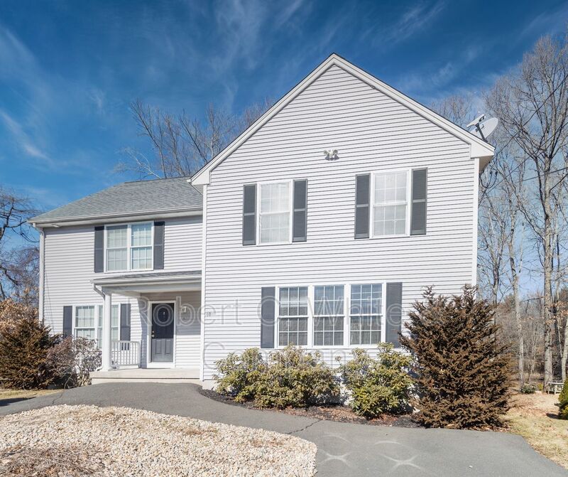 Request a Viewing for 10 Winthrop Drive Tenant Turner