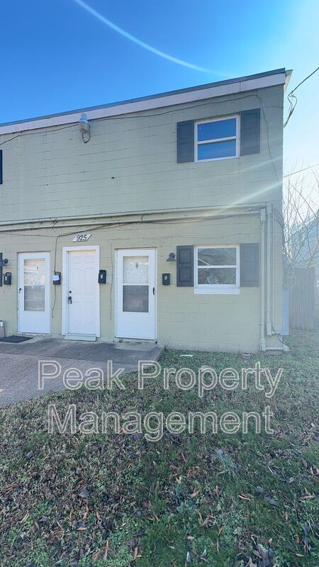 Richmond House: 925 N 20th St