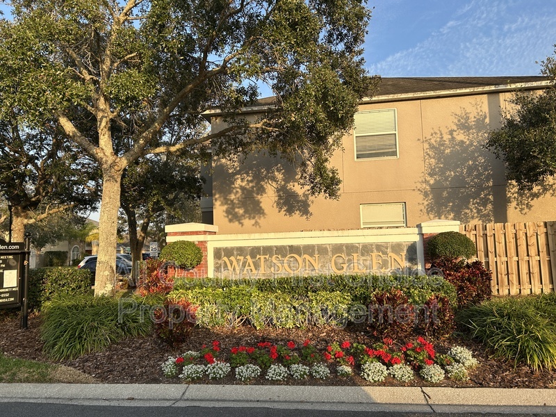 Riverview House: 11519 Wellman Dr