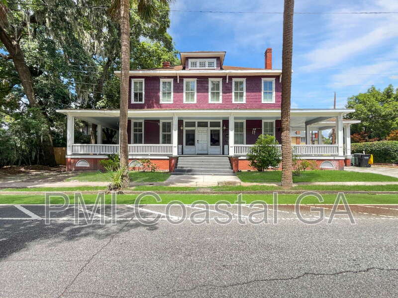 Savannah Condo: 2115 Lincoln St