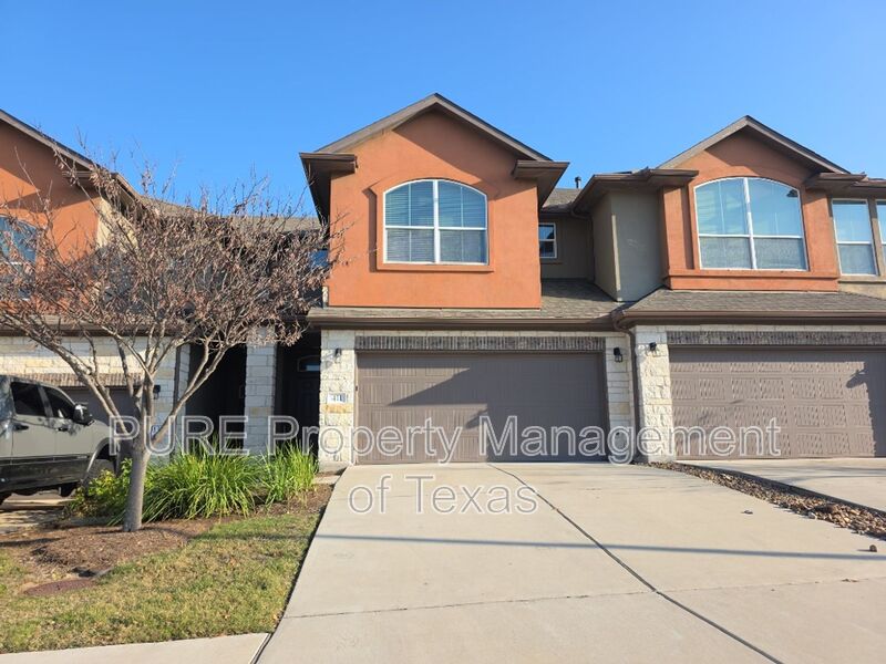Pflugerville Townhome: 411 Rhetoric Way