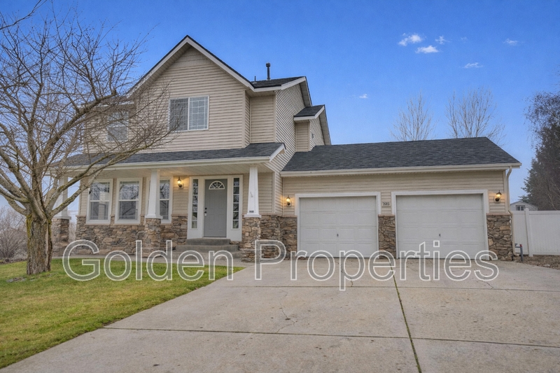 Coeur d'Alene House: 7665 North Courcelles Parkway