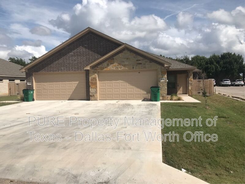 Granbury Condo: 3011 Enchanted Road