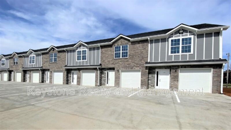 Clarksville Townhome: 580 Heritage Pointe Drive