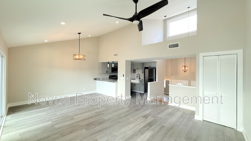 Villa Rica Townhome: 295 Clearview Court