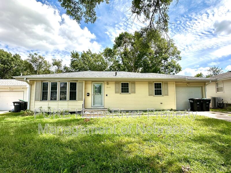 Omaha House: 12143 Ohern St